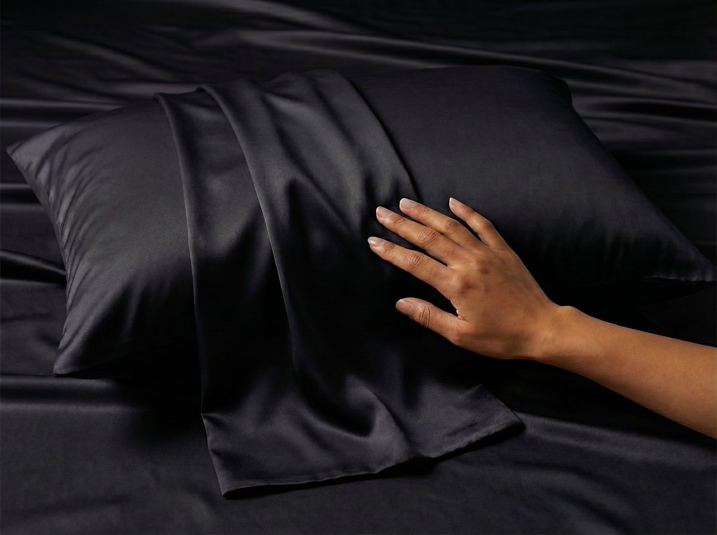 Niagara 100% Mulberry Silk Pillowcase - 30 Momme for Hair and Skin  Standard Size (20"x26")